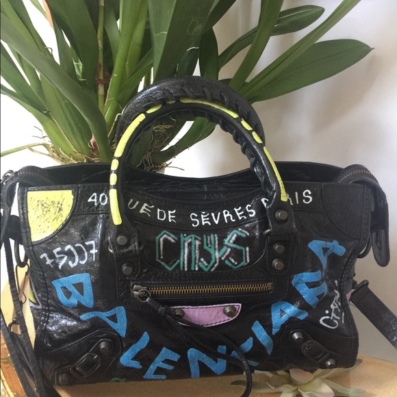 BALENCIAGA City Graffiti Bag Authentic ‼️ - Picture 4 of 8